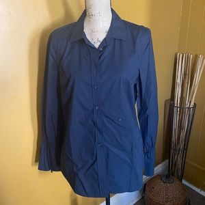 Banana Republic blue button down cotton shirt